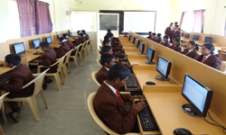 Sharadha Vidya Mandir Galley Image 4