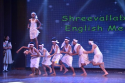 SHREE VALLABH ASHRAM ENGLISH MEDIUM SCHOOL Galley Image 3