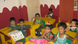 SMARTKIDZ PLAY SCHOOL Galley Image 3