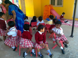 SMARTKIDZ PLAY SCHOOL Galley Image 4