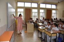 SPRING DALES SCHOOL Gallery Image 3
