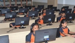 Sri Shaarade Vidyaniketan Galley Image 4