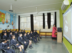 Suraj School Galley Image 4