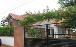THE DUNMORE HOUSE Galley Image 2