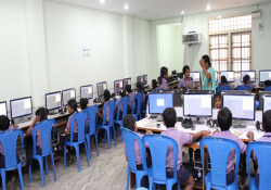 Thiruthangal Nadar Vidhyalaya Galley Image 2