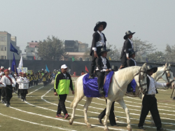 학교 갤리선 이미지