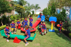 WONDER'S PLAY SCHOOL Galley Image 3