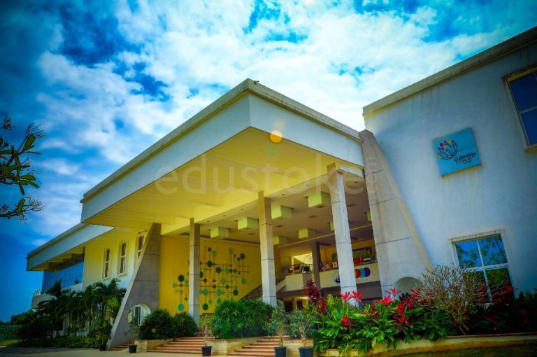 Oakridge International School, Bangalore edustoke